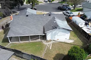 1013 Colonial Ct, Modesto, CA 95350 - Photo 7