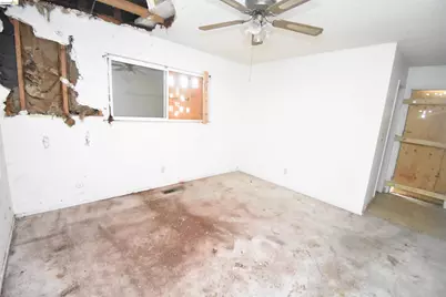 1013 Colonial Ct, Modesto, CA 95350 - Photo 25