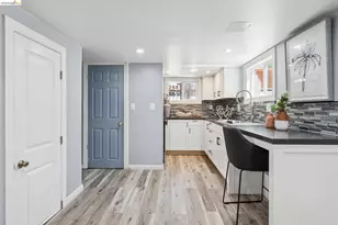 2328 Bartlett St, Oakland, CA 94601 - Photo 33