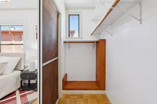 2328 Bartlett St, Oakland, CA 94601 - Photo 19