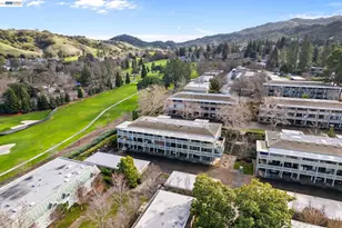 2772 Tice Creek Dr, Walnut Creek, CA 94595 - Photo 45