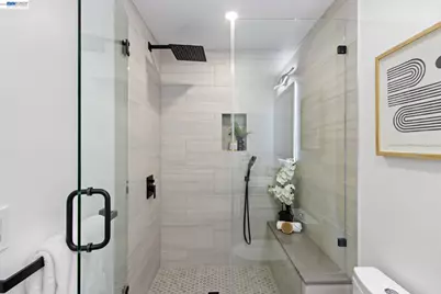 2772 Tice Creek Dr #4, Walnut Creek, CA 94595 - Photo 31