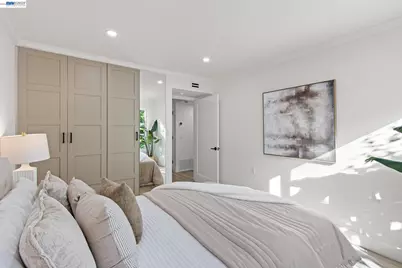 2772 Tice Creek Dr #4, Walnut Creek, CA 94595 - Photo 29