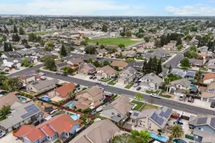 502 Chablis Way, Manteca, CA 95337 - Photo 5