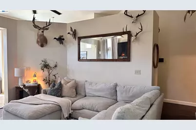 502 Chablis Way, Manteca, CA 95337 - Photo 3