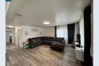 343 B W Williams Dr, Vallejo, CA 94590 - Photo 3