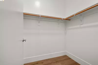 1545 32nd St #314, Oakland, CA 94608 - Photo 23