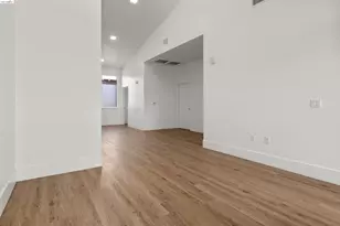 1545 32nd St, Oakland, CA 94608 - Photo 9