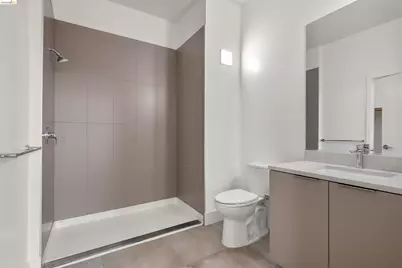 1545 32nd St #314, Oakland, CA 94608 - Photo 21