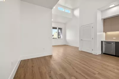 1545 32nd St #314, Oakland, CA 94608 - Photo 11