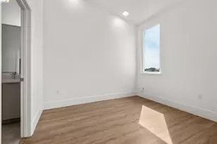 1545 32nd St, Oakland, CA 94608 - Photo 17