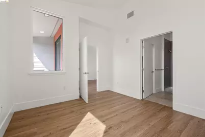 1545 32nd St #314, Oakland, CA 94608 - Photo 19
