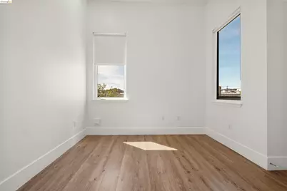 1545 32nd Street #208, Oakland, CA 94608 - Photo 15