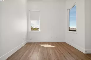 1545 32nd St, Oakland, CA 94608 - Photo 15