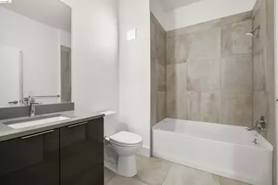 1545 32nd Street #208, Oakland, CA 94608 - Photo 25