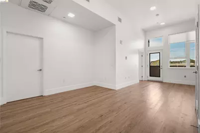 1545 32nd Street #208, Oakland, CA 94608 - Photo 7