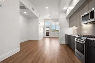 1545 32nd St, Oakland, CA 94608 - Photo 1