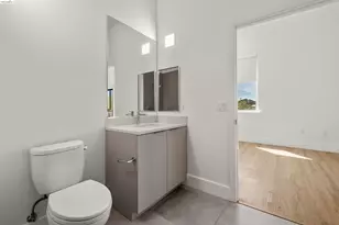 1545 32nd St, Oakland, CA 94608 - Photo 19