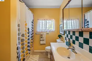 663 25th St, Oakland, CA 94612 - Photo 19