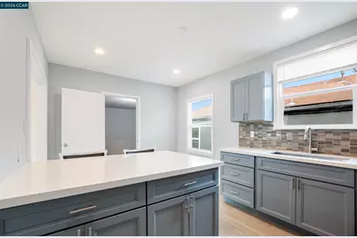 9028 A St, Oakland, CA 94603 - Photo 17