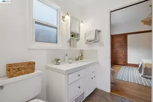 3246 Garfield Ave, Alameda, CA 94501 - Photo 29