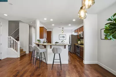 527 Falling Star Dr, Martinez, CA 94553 - Photo 13