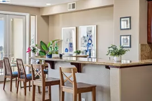 6403 Blue Rock Ct, Oakland, CA 94605 - Photo 17