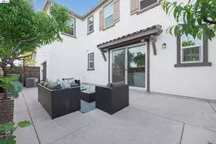 1005 Fowler Ln, Mountain House, CA 95391 - Photo 9