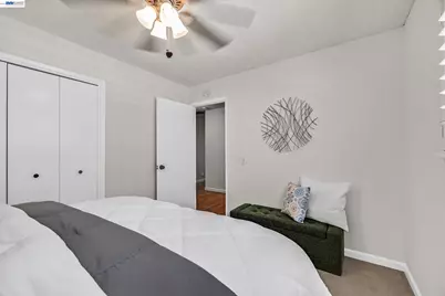 21671 Shady Spring Rd, Castro Valley, CA 94546 - Photo 11