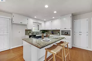 21671 ShadySpring Rd, Castro Valley, CA 94546 - Photo 7