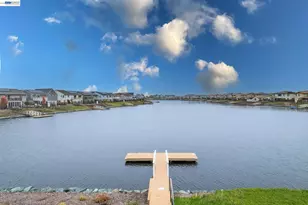 2827 Irish Mdw Wy, Lathrop, CA 95330 - Photo 45