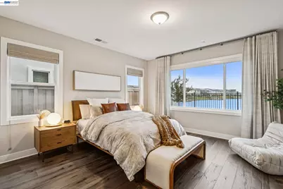 2827 Irish Meadow Way, Lathrop, CA 95330 - Photo 25