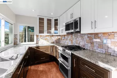 36671 Ponderosa Ct., Newark, CA 94560 - Photo 11