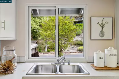2075 Cactus Ct #1, Walnut Creek, CA 94595 - Photo 13