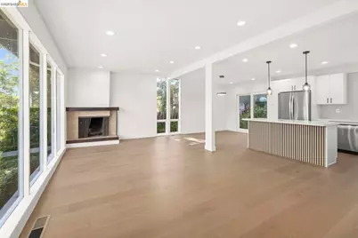 3409 Wyman St, Oakland, CA 94619 - Photo 9