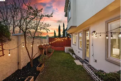 2525 Modena Dr, Pittsburg, CA 94565 - Photo 33