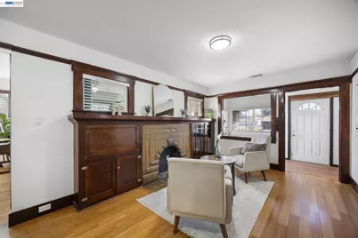 18286 Meekland Ave, Hayward, CA 94541 - Photo 11