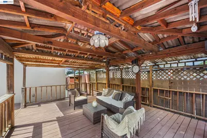 18286 Meekland Ave, Hayward, CA 94541 - Photo 33