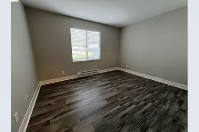 197 Schooner Ct, Richmond, CA 94804 - Photo 9