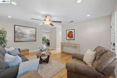 5706 Willkie Pl, Fremont, CA 94538 - Photo 3