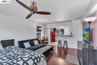 3300 Harrison St, Oakland, CA 94611 - Photo 9