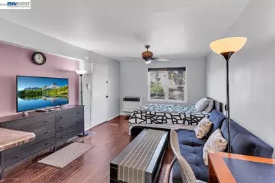 3300 Harrison St, Oakland, CA 94611 - Photo 11