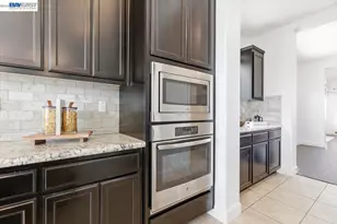 1718 Terracina Dr, Dublin, CA 94568 - Photo 23