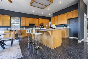 1263 Plaza Ct, Tracy, CA 95377 - Photo 23