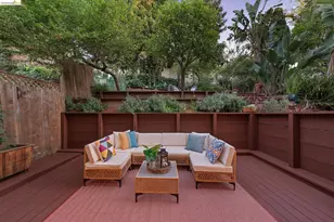 2306 Ivy Dr, Oakland, CA 94606 - Photo 49