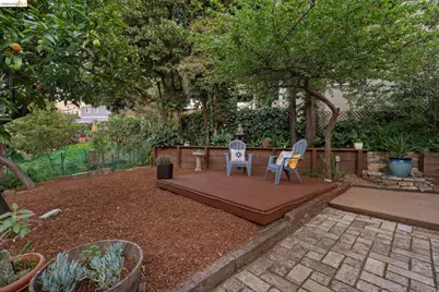 2306 Ivy Dr, Oakland, CA 94606 - Photo 51