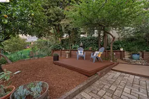 2306 Ivy Dr, Oakland, CA 94606 - Photo 51