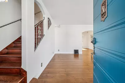 2306 Ivy Dr, Oakland, CA 94606 - Photo 37