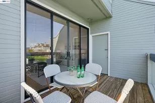 6 Invincible Ct, Alameda, CA 94501 - Photo 23