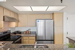 545 Pierce St, Albany, CA 94706 - Photo 11